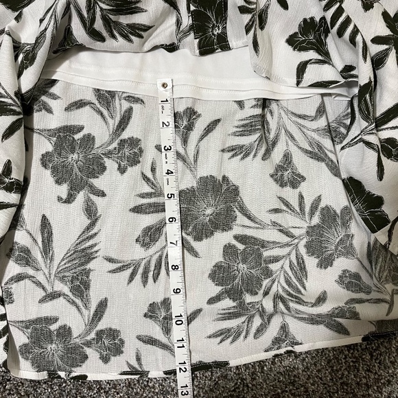 Apt. 9 Skirt, Women's size L, button front, fully lined, New with tags - Picture 8 of 14